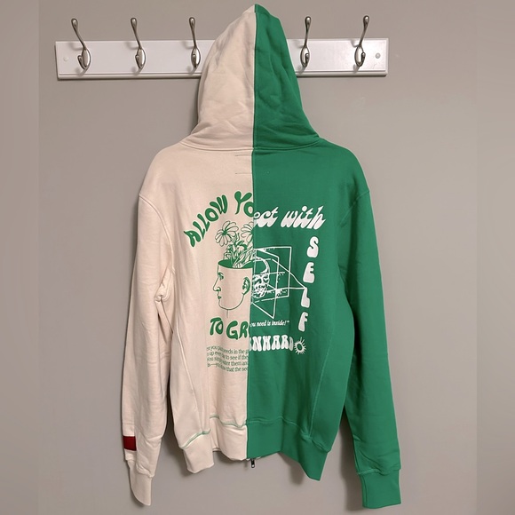 CHNGE Zip Up Sweater Small - Picture 4 of 4